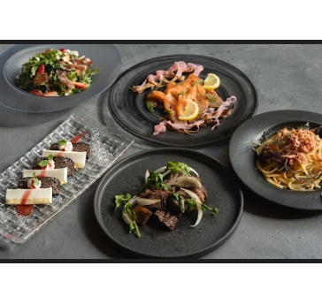 【特製黒毛和牛ステーキやパスタ、デザートなど全5品を堪能】デラックスプラン○フリードリンク40種