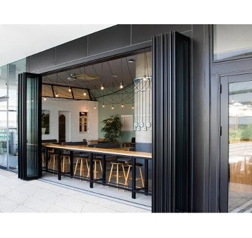 tables cook & LIVING HOUSE