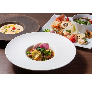 ≪コース≫鮮魚のポアレ、鶏もも肉のロースト、フォアグラのテリーヌetc... 全7品＋飲み放題付き
