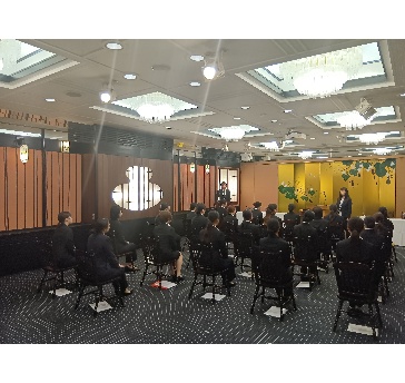 内定式並びに内定式後の懇親会 事例写真1枚目
