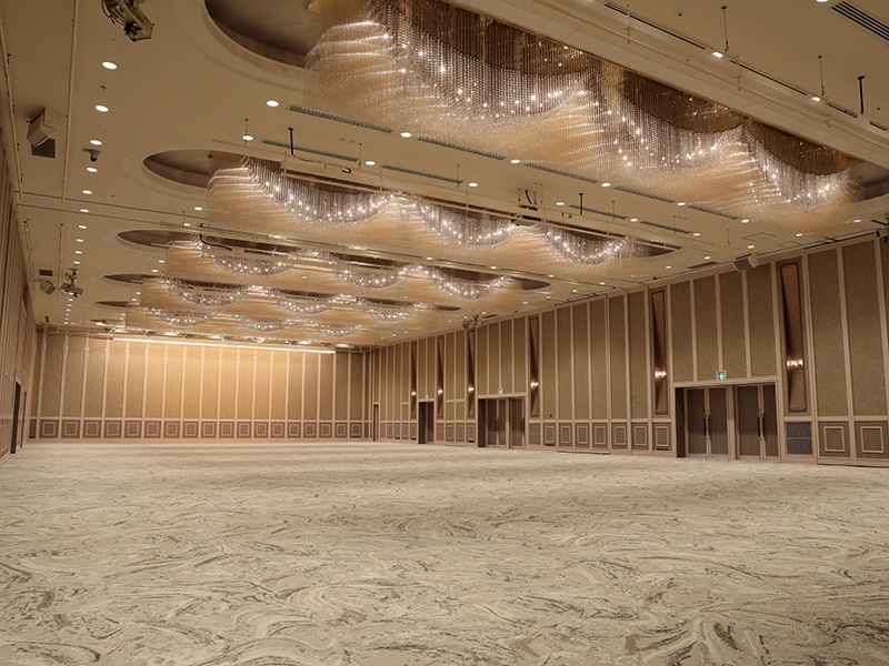 2F富士全室（835㎡・スクール600名・シアター1,000名）