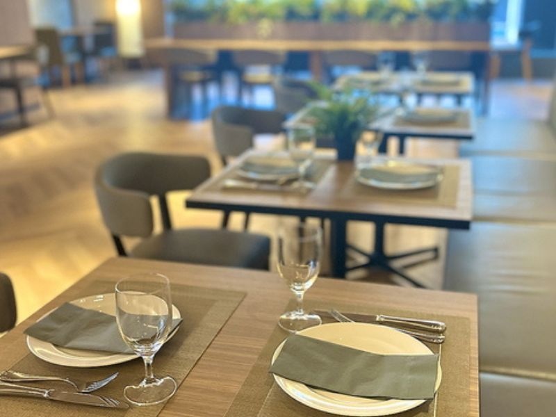 ALLY's Banquet Nagoya(ホテルベストウェスタンプラス名古屋栄店)の画像2枚目