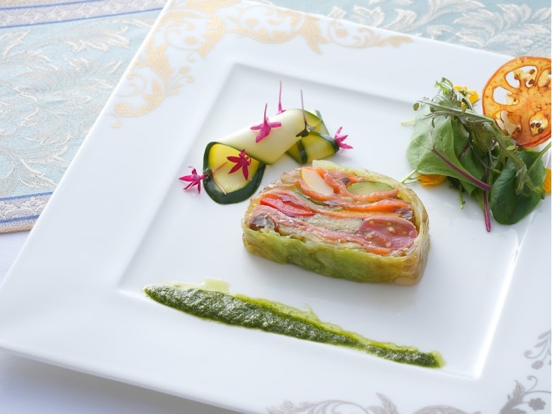 ゆったり3時間利用/豪華イタリアンコース全5品・全40種類以上の飲み放題付き