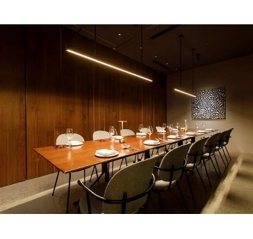 RESTAURANT & BAR ERUTAN ／エルタン