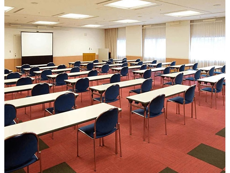 中宴会場（会議場）701