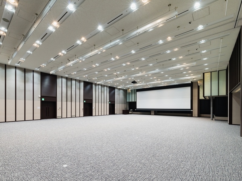 HALL 全体