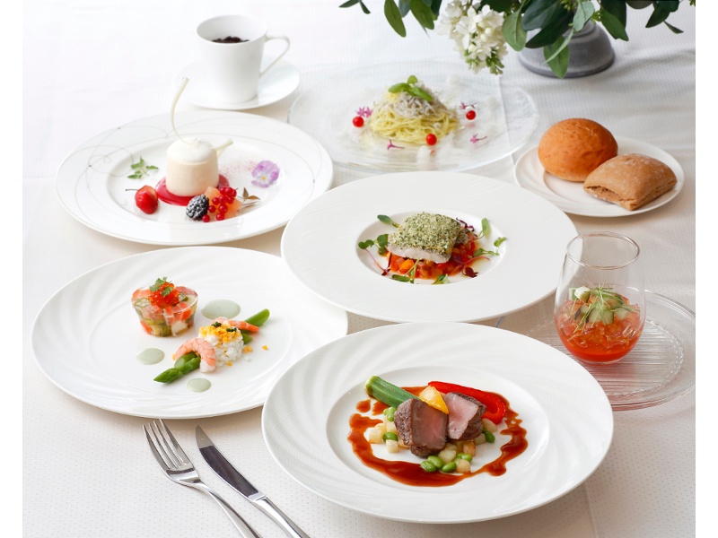 忘・新年会プラン(フレンチコース・フリードリンク・会場費・税・サービス料込み)