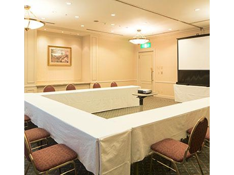 インターネット限定 会議室プラン【小会議室:69㎡】