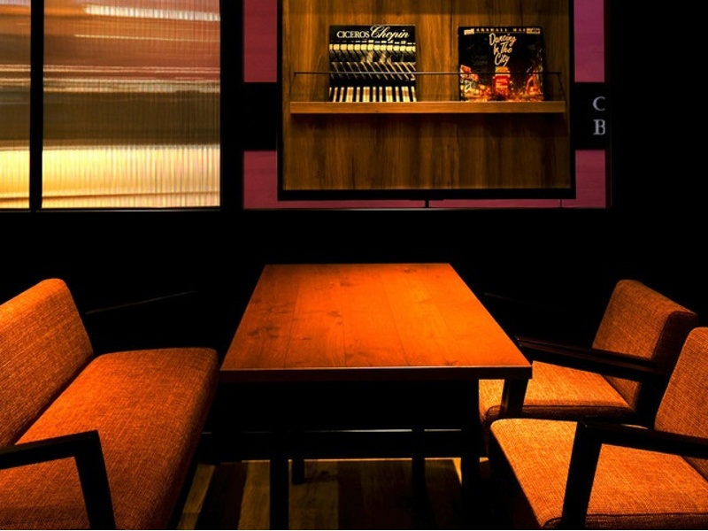 kawara CAFE&DINING KITTE博多店