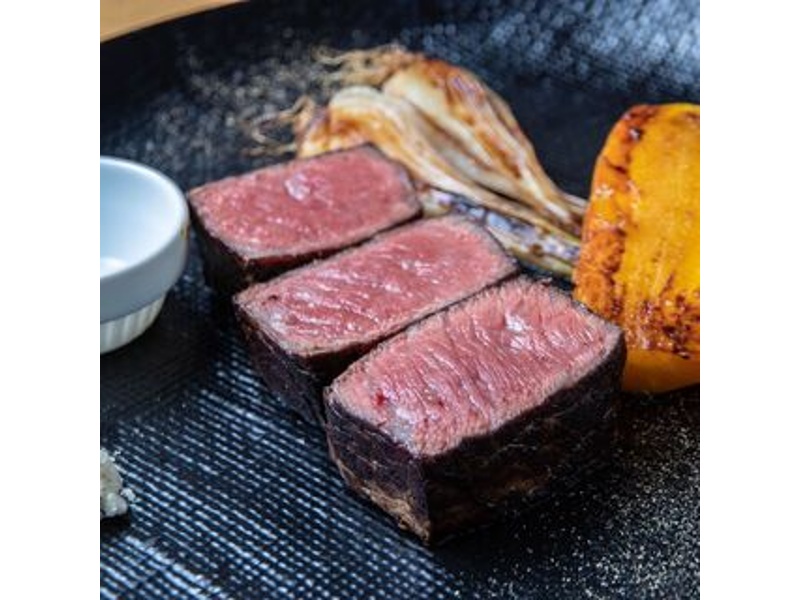 【LUXURY PLAN】くつろぎの着席スタイルで味わう、大皿シェアパーティ