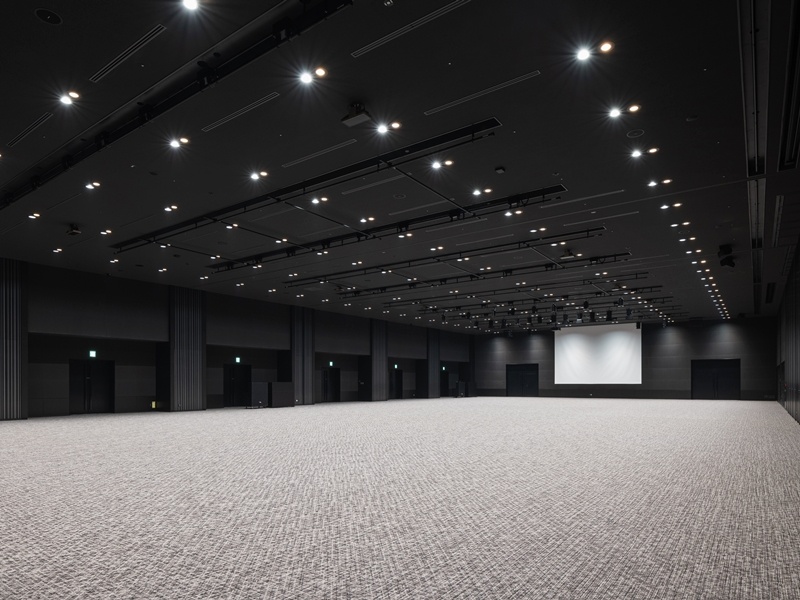 HALL 全体