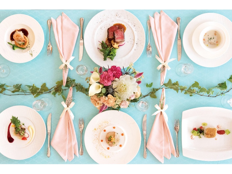 新しい門出と出会いをお祝いする【歓送迎会プラン】
コース料理又はビュッフェ料理 + フリードリンク