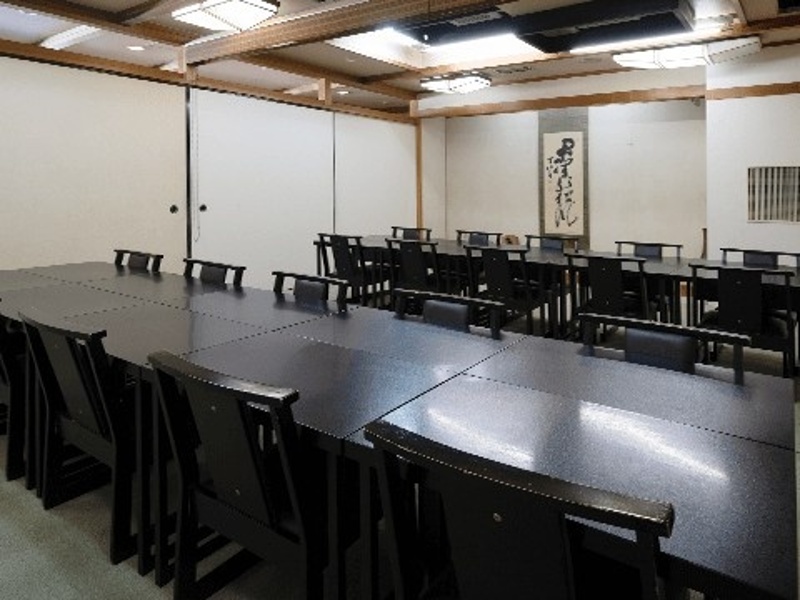宴会場「白石」
