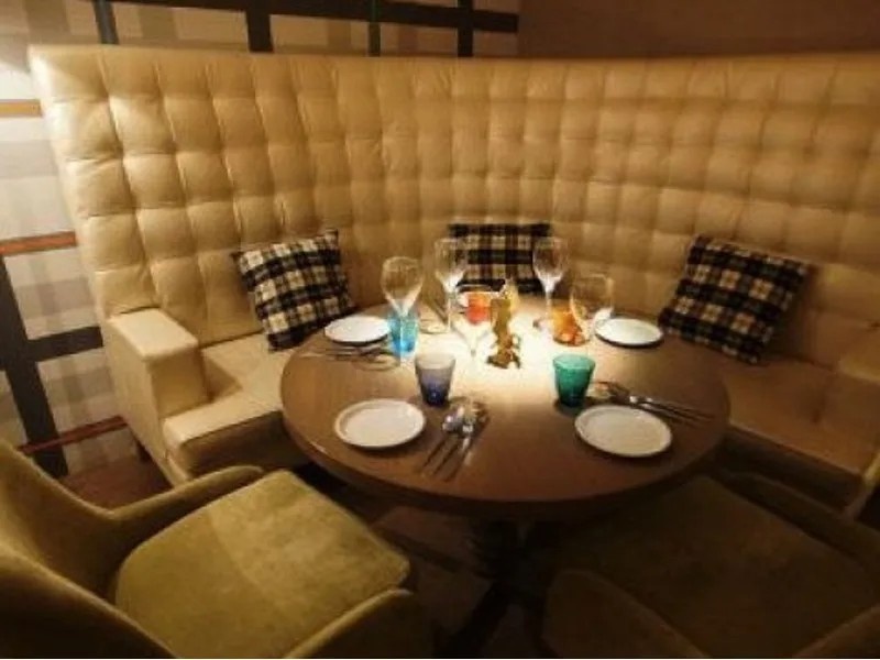 TABLES CAFE