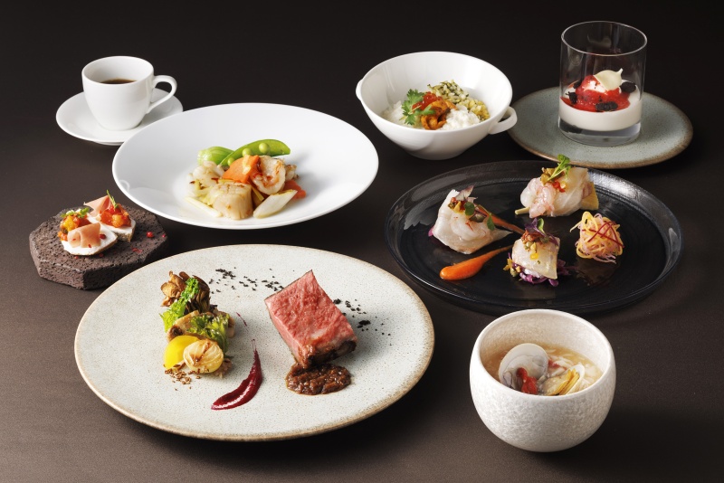 ☆☆☆内定式後のご会食にもおすすめ☆☆☆
コース料理　14,000円～18,000円プラン