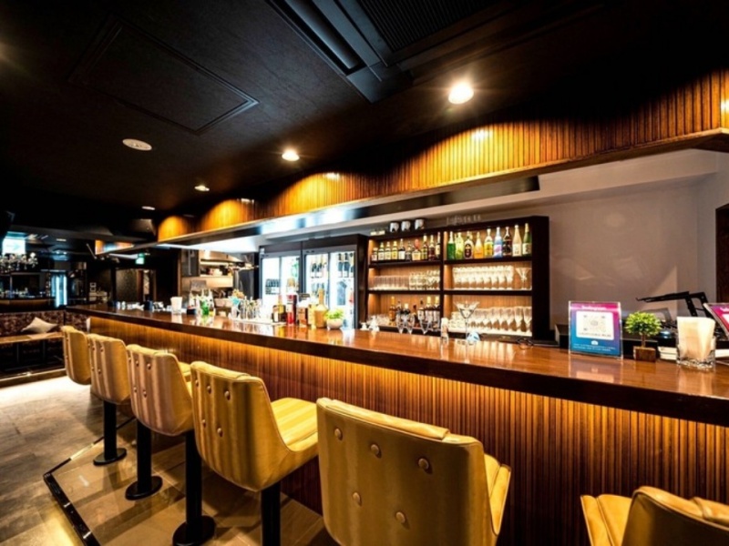 LUXURY BAR PALACE 渋谷駅前店