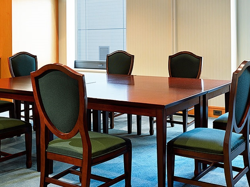 ミーティングルーム MEETING ROOM