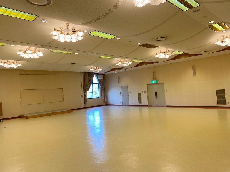 ホール