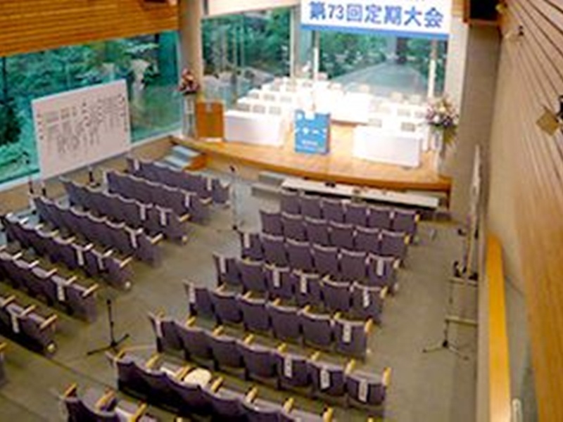 アイアイホール
