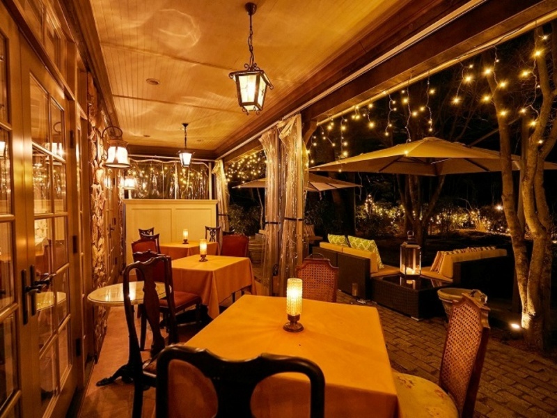 RUZE classiquedining