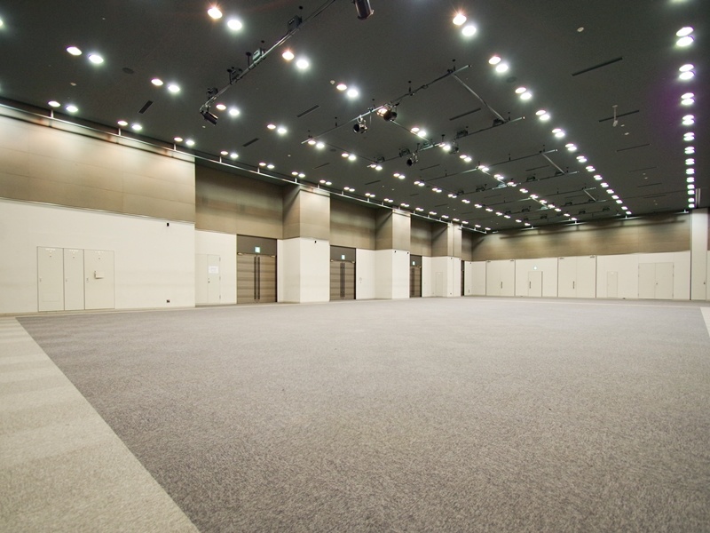 B１ HALL　全体