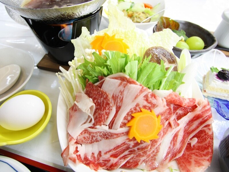 【宴会・歓送迎会・同窓会・忘年会・新年会・企業パーティー】会席プラン(豊後牛:夏は陶板焼き/冬はすき焼き) ※ソフトドリンク無料