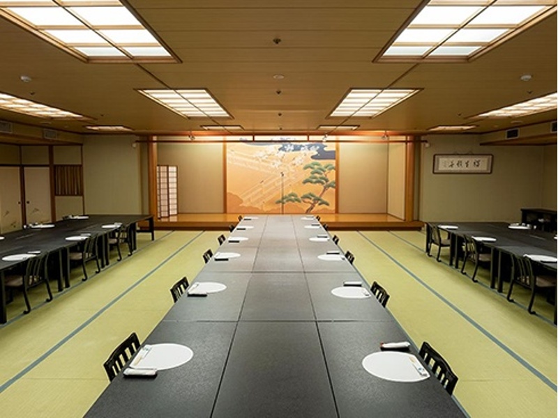 年に一度の納会や忘年会、懇親会などに人気の会場です。