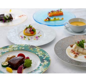 【La grandeur】　グランドール　10,000円（税込）【料理フルコース5品　2.5時間飲み放題】