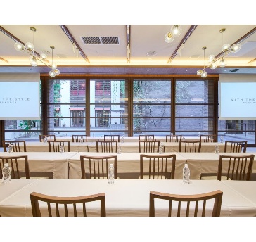 1階 THE TERRACE DINING