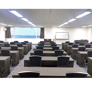 ホール10A