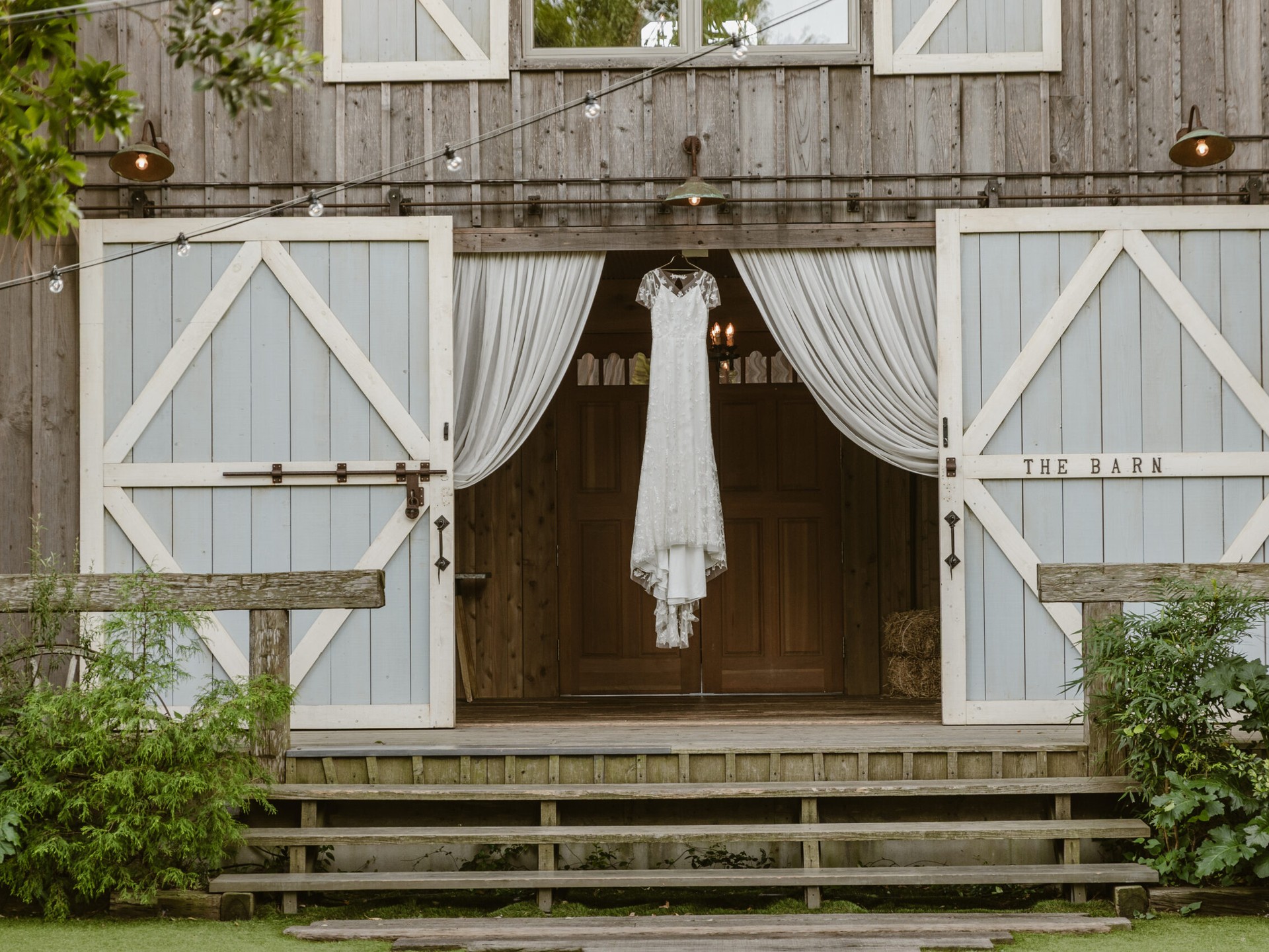 THE BARN