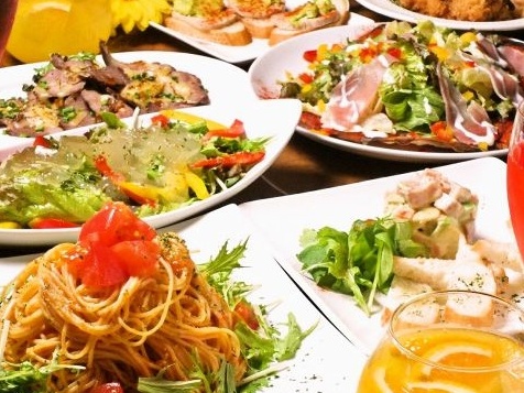 【同窓会・懇親会・歓送迎会・忘新年会】★設備無料特典付
プレミアムプラン〈3時間飲み放題／全14品〉