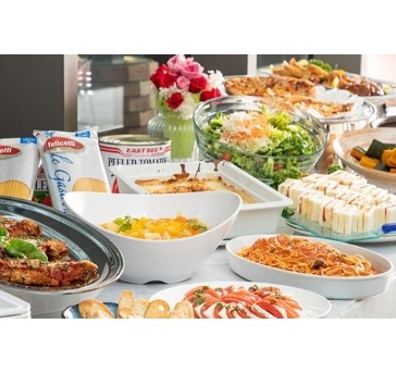 【ビュッフェプラン：4,400円】軽めのお料理5品＋飲み放題付き