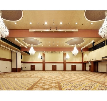 会議・ご宴会・展示会・試験会場等様々な用途で利用可能です。