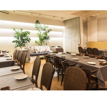2階　BANQUET ROOM