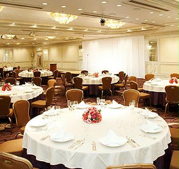 雅の間 408㎡は2分割可能な会場でございます
*写真は雅の間の写真