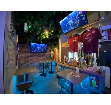 Sports Bar STADIUM（スタジアム）