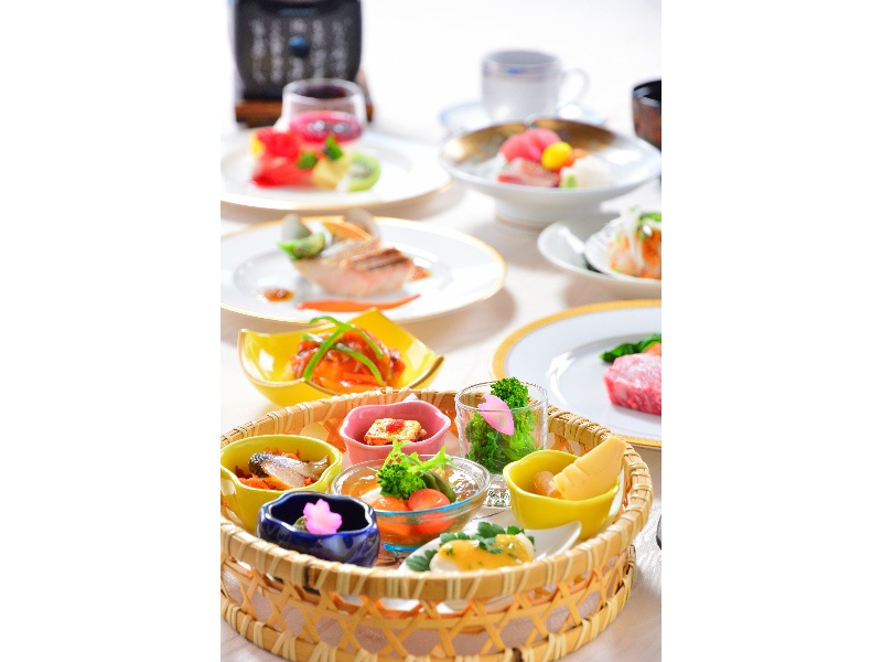 ご宴会プラン（飲み放題付）おひとり様￥6000～