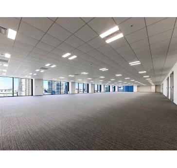 Grand Hall_720㎡_天井高4.5ｍ_セミナーやイベント会場に最適！