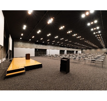 B1 HALL 全体