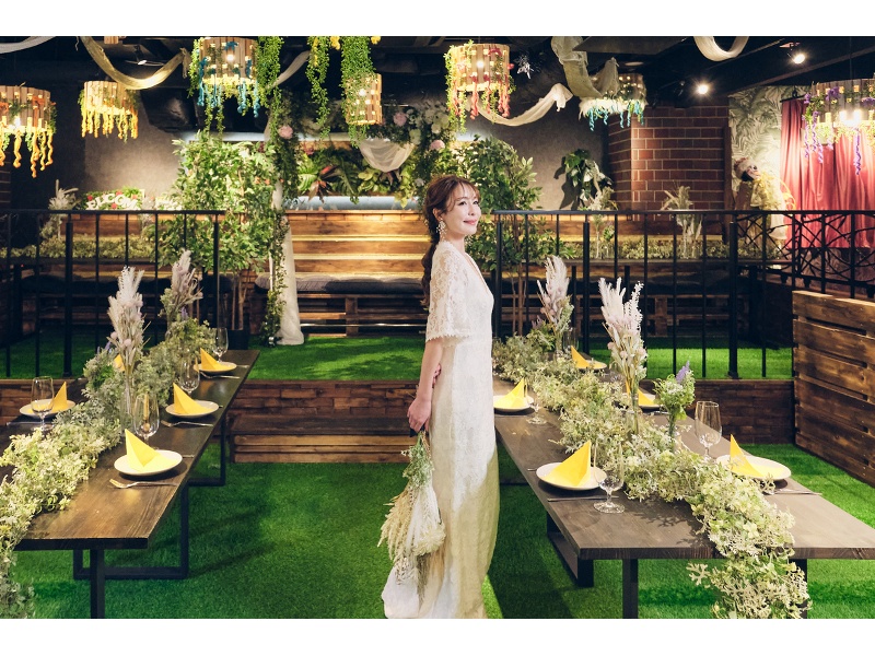 中央から後方に向かった写真