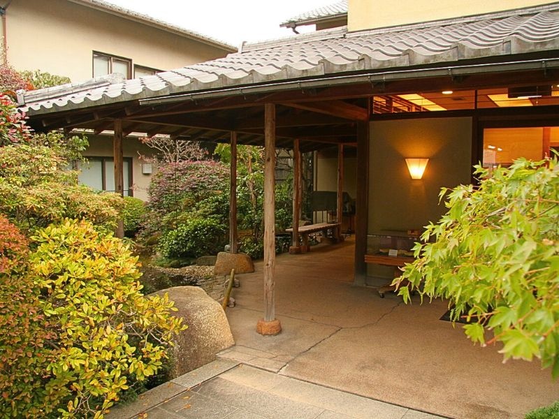 ”鎌倉の台所役”として、多くのお客様にご愛顧いただいております。