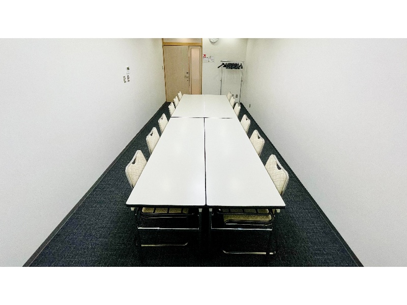 ホール8D  (8F)