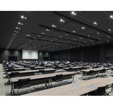 HALL 全体