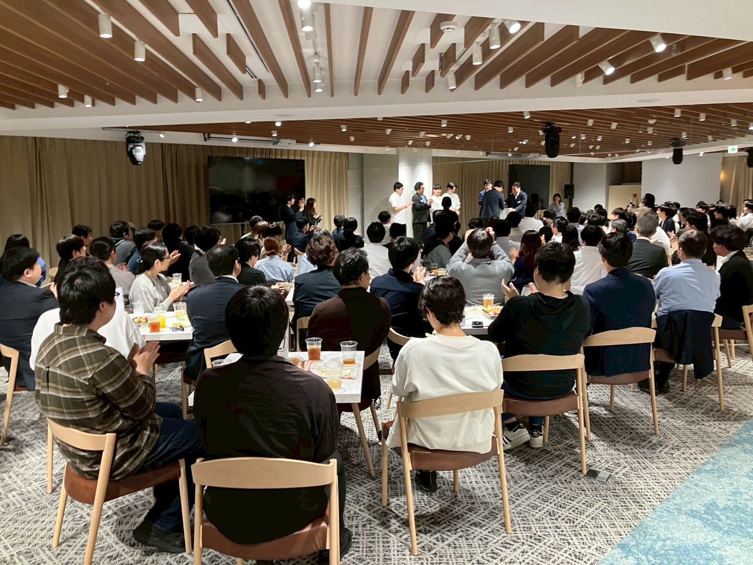 社内イベント｜平日19時～22時（3時間利用） 事例写真2枚目