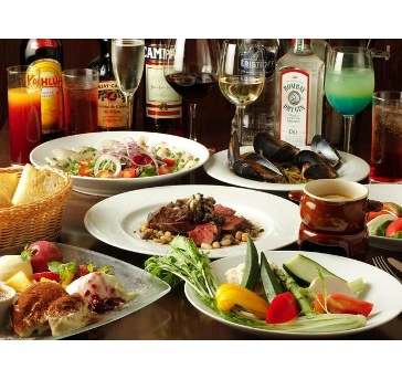 ★リッチな会食におススメ！★牛肉、ウニ、ズワイガニ、その他豪華食材選りすぐりの贅沢コース！ハイグレードなお料理と飲み放題付きプレミアムプラン