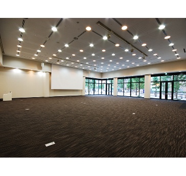 HALL 全体