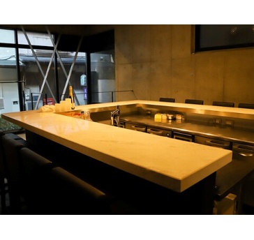 ROCA ITALIAN LOUNGE