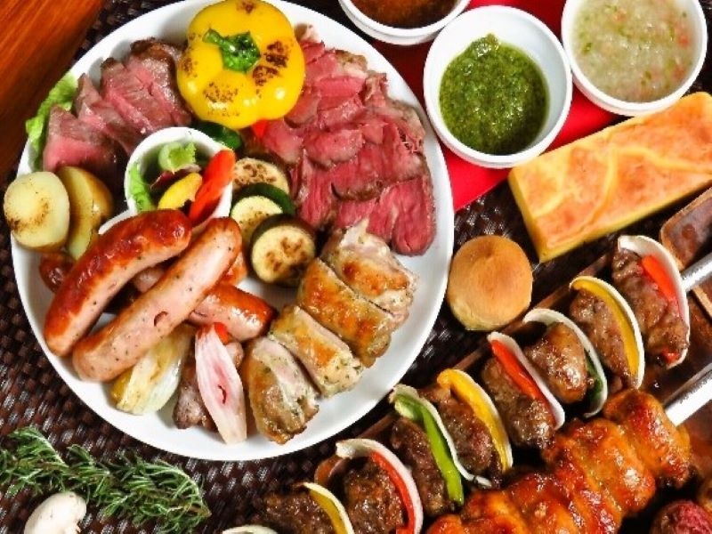 種類豊富なお肉をお召し上がりいただけます！