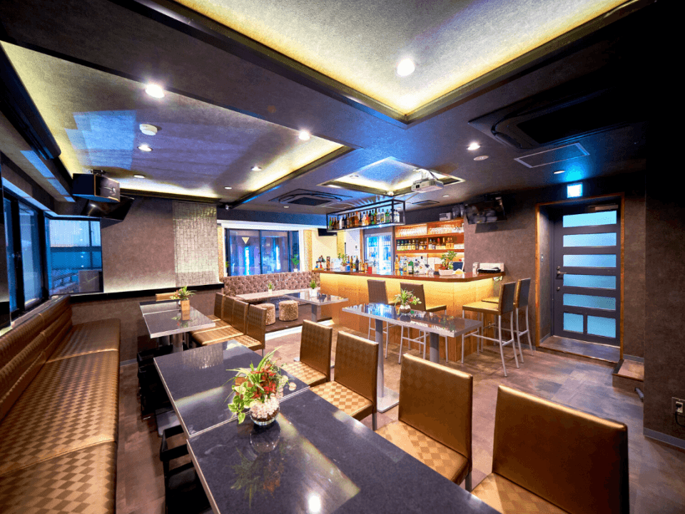ラグジュアリーバー＆カラオケ ルビー 恵比寿店 LUXURY B